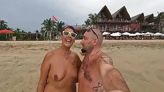 Nudist moments #3 – Living our nudist lifestyle